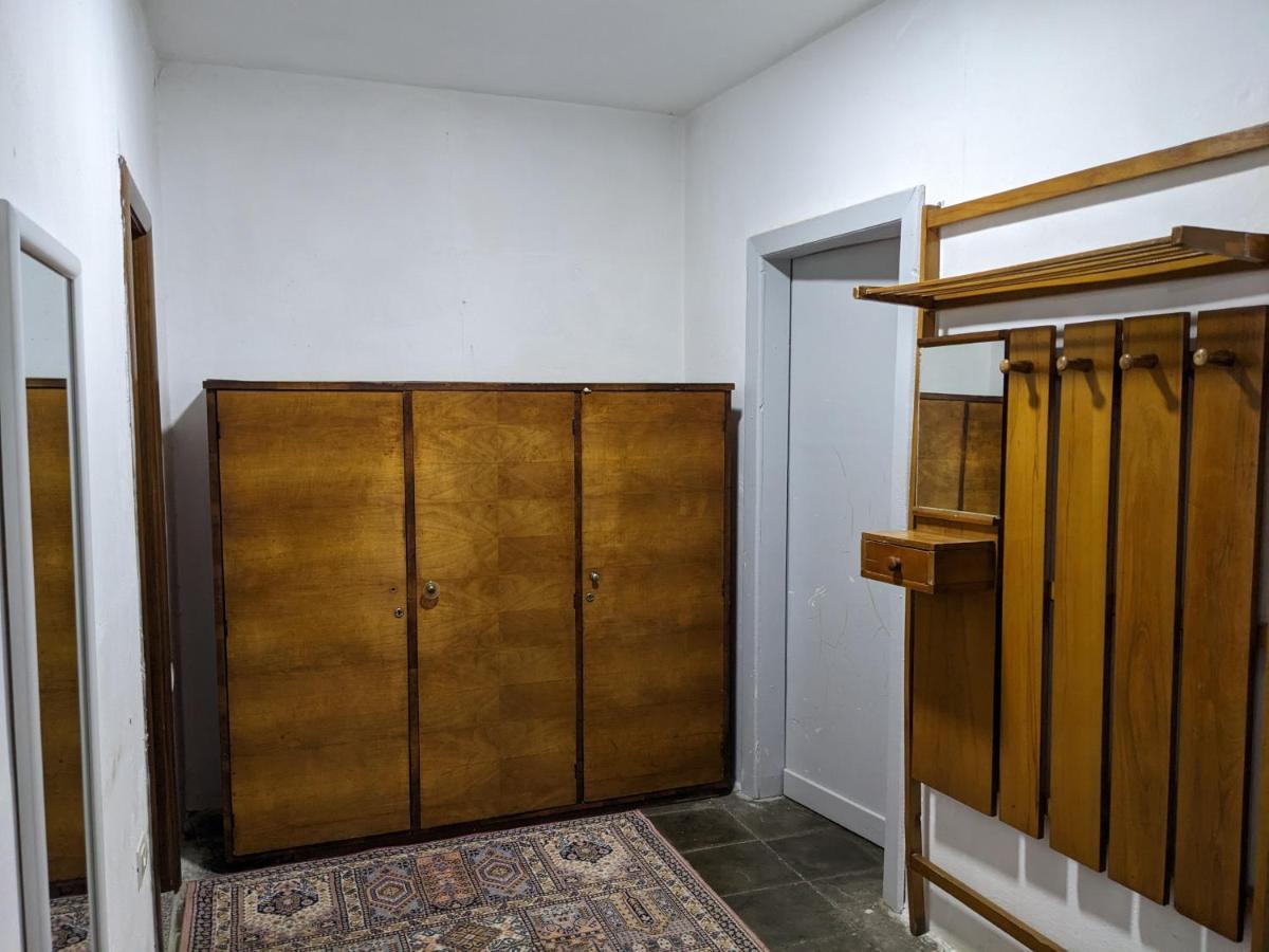 Communist Style Room Shkodra Kültér fotó